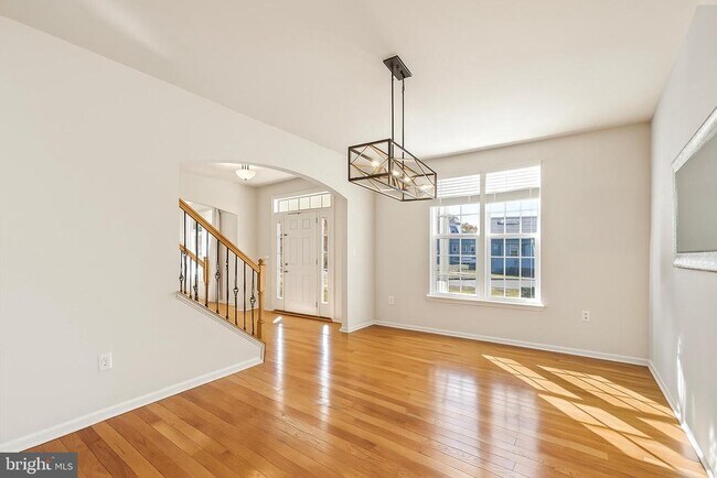 Building Photo - 76 Penns Charter Ln