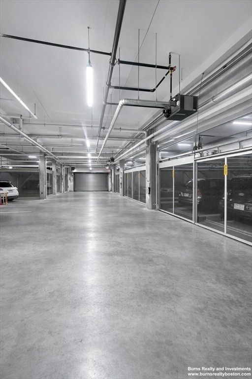 Building Photo - 400 W Broadway