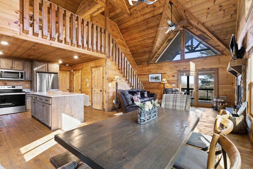 Building Photo - 135 Black Gum Ln