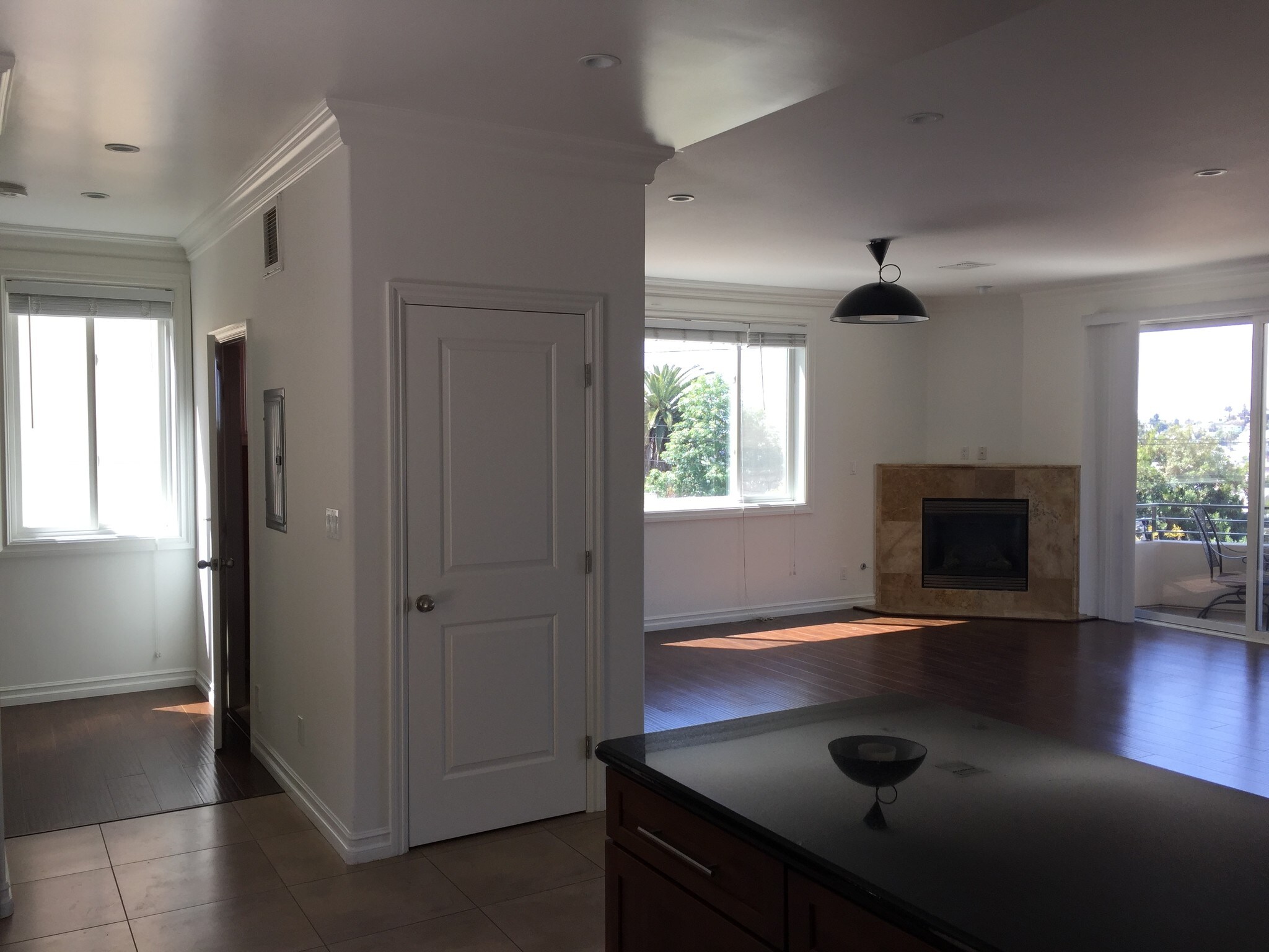 Building Photo - 1530 Parmer Ave
