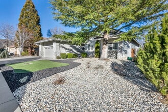 Building Photo - 6500 Brookview Cir