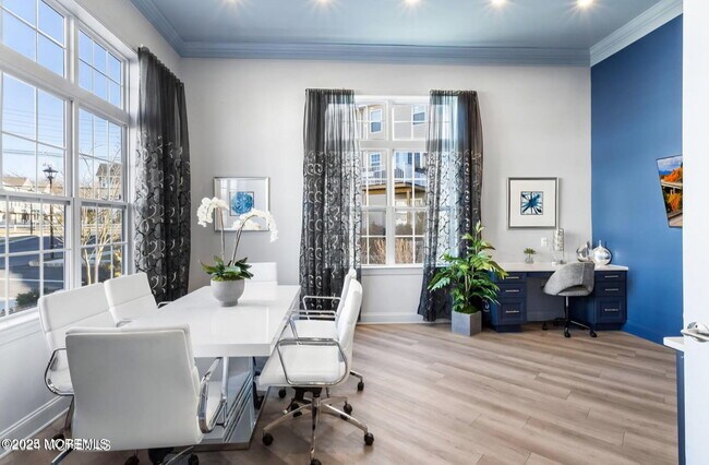 Building Photo - 2002 Evans Ln