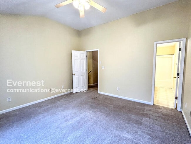 Building Photo - 4846 Hairston Park Square