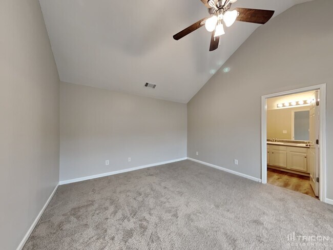 Building Photo - 1840 Lily Stem Trail NE