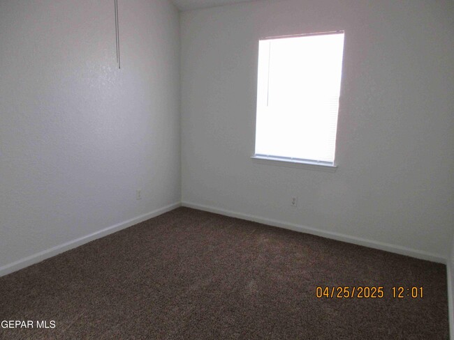 Building Photo - 11625 Norman Montion Dr