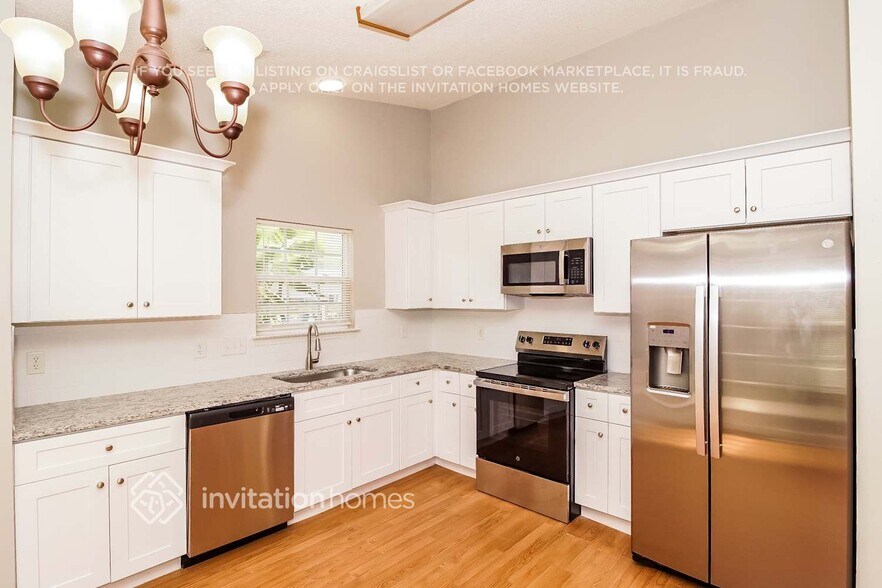 Building Photo - 8715 Wood Sorrel Ct