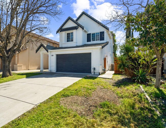 Building Photo - Stunning 3 Bed, 2.5 Bath in Antioch