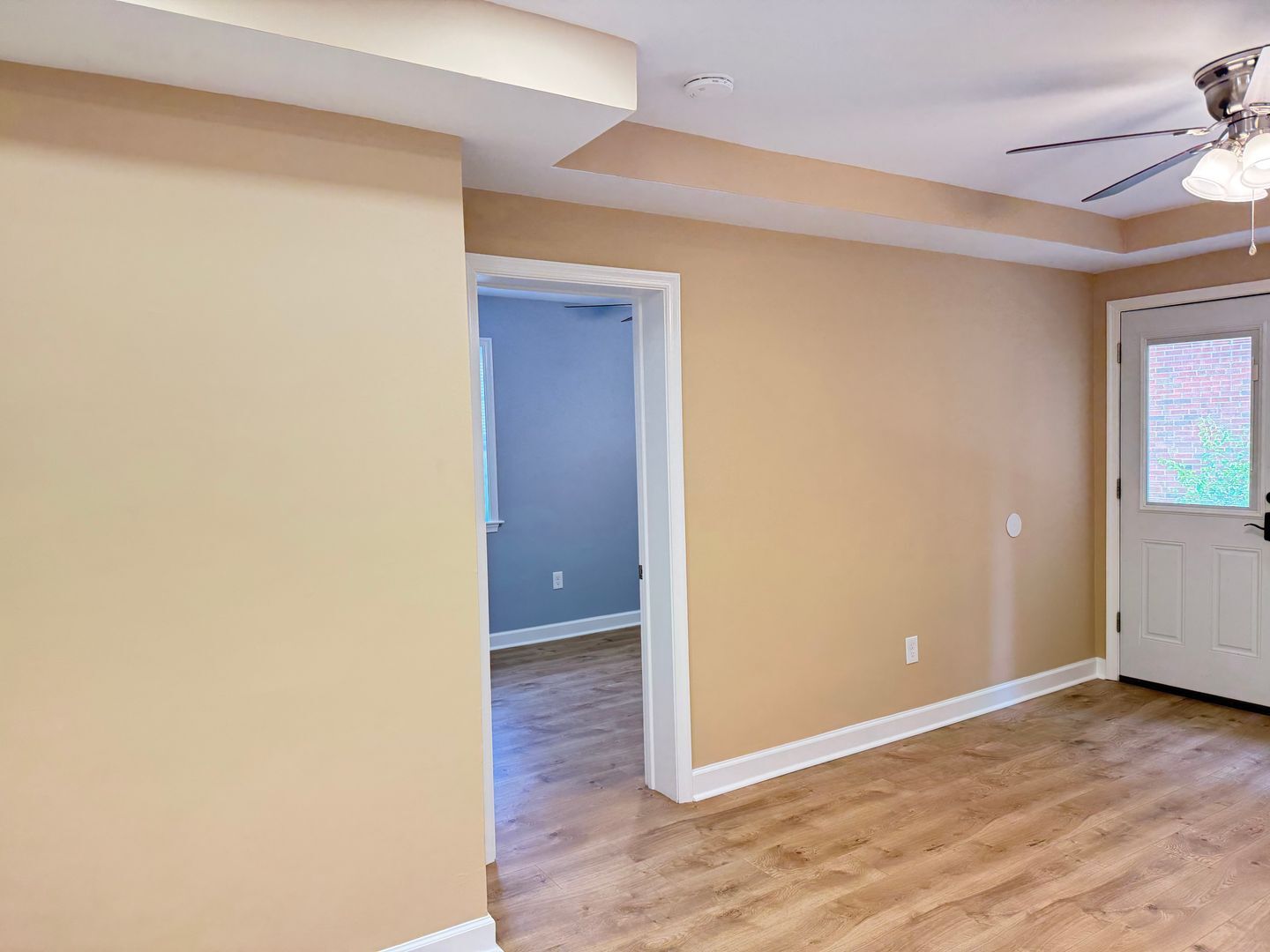 Building Photo - 8716 Plymouth St