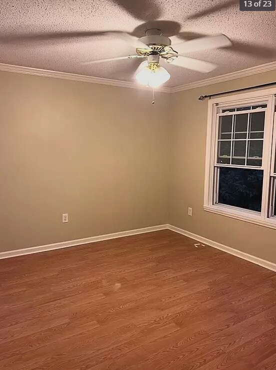 Building Photo - 7024 Somerset Cir