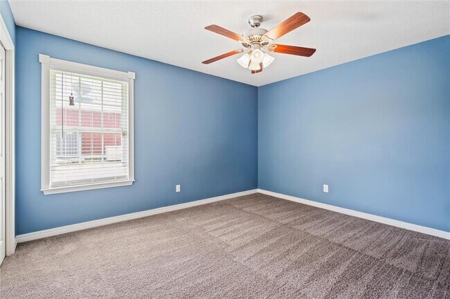 Building Photo - 3709 Seleste Dr