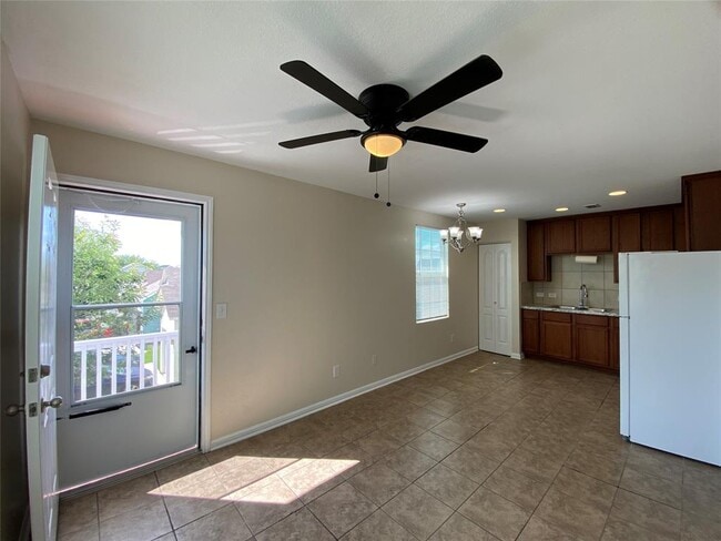 Building Photo - 296 Ferrule Dr