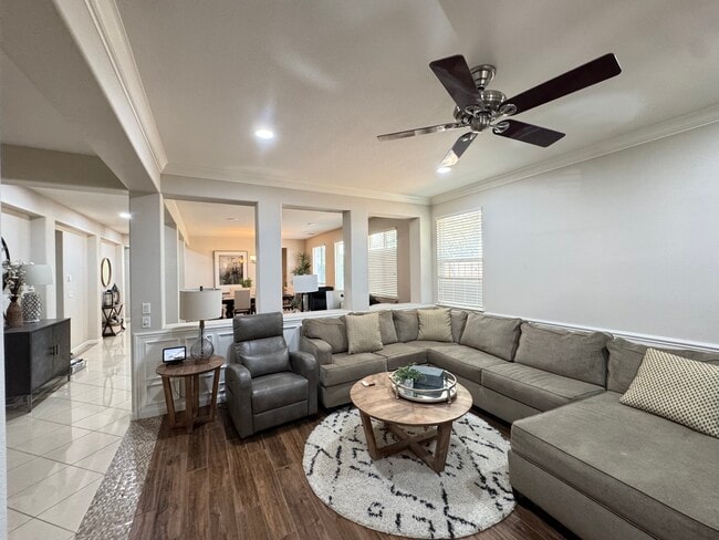 Building Photo - 2400 Ventana View Way