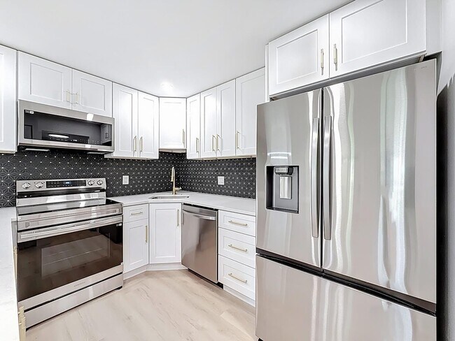 Building Photo - 4941 Sable Pine Cir