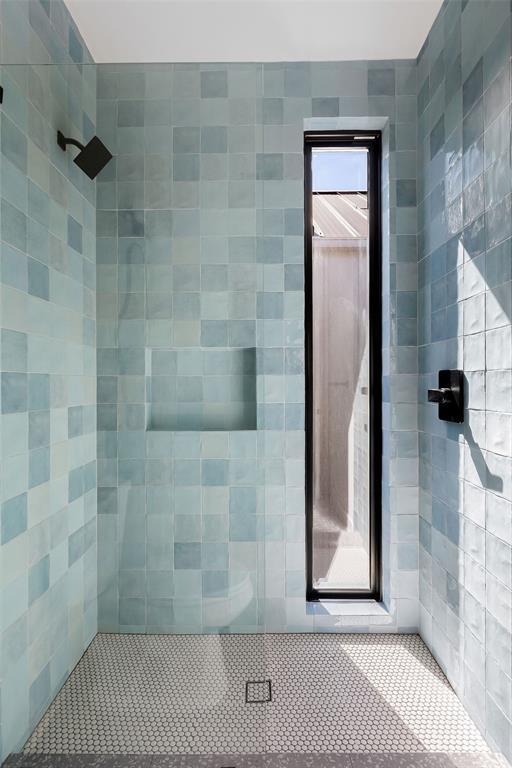 Building Photo - 3412 Gonzales St