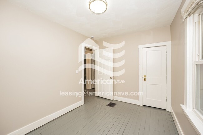 Building Photo - 2518 6th St NW