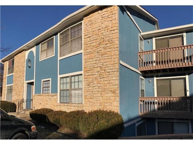 Building Photo - 8153 Holmes Rd