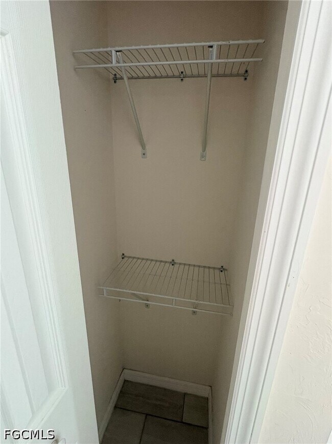 Building Photo - 828 Gleason Pkwy