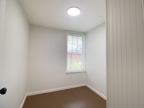 Building Photo - 4418 43rd Pl N