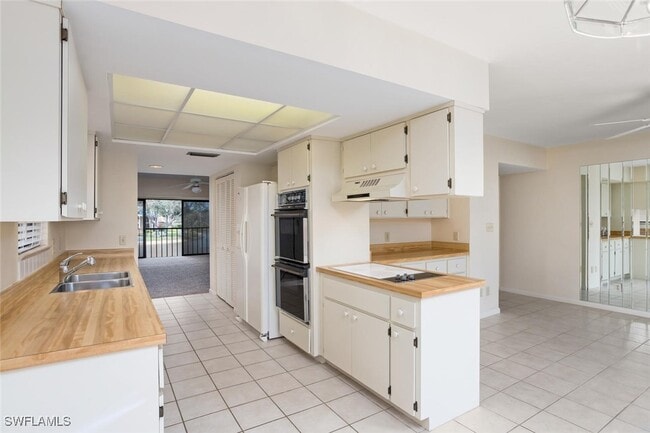Building Photo - 537 Lake Louise Cir