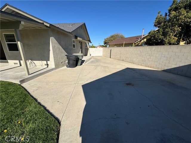 Building Photo - 1300 W Ricky Ln