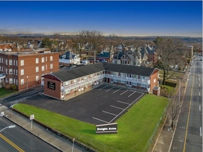 Primary Photo - 1159 Dwight St