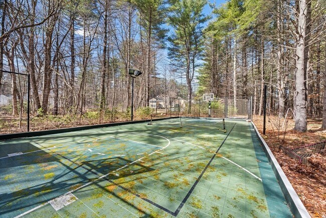 Building Photo - 71 Old Pickard Rd