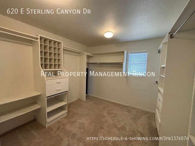 Building Photo - 620 E Sterling Canyon Dr
