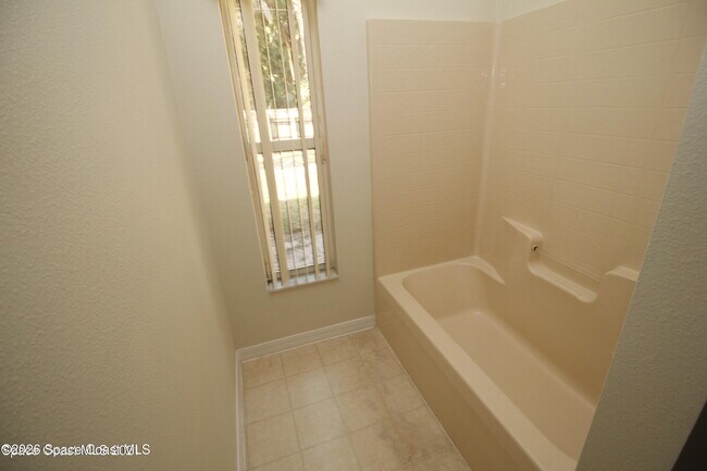 Building Photo - 1266 Buffing Cir SE