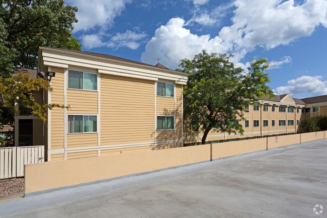 Bayview Apartments Spring Park Mn Apartment Finder