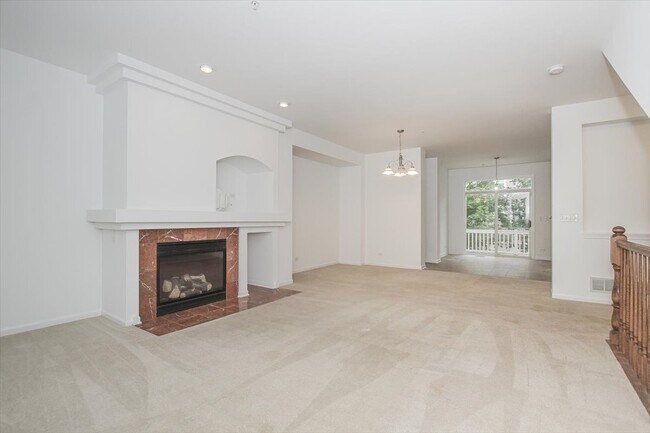 Building Photo - 1245 Tuscany Dr