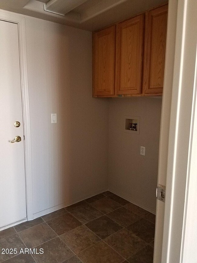 Building Photo - 15994 W Jackson St