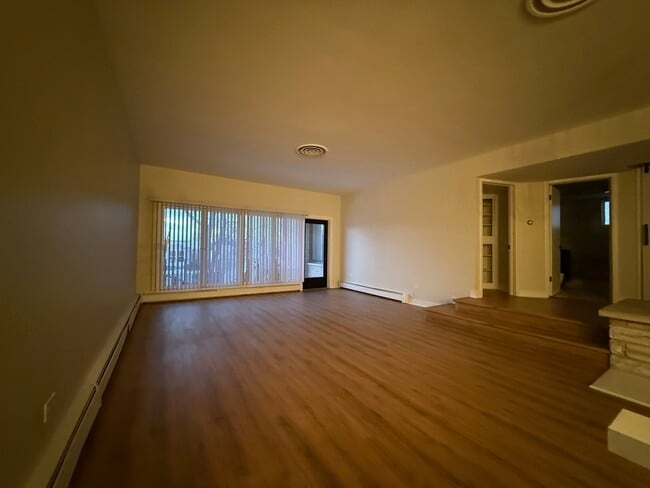 Building Photo - 2435 N 76th Ct