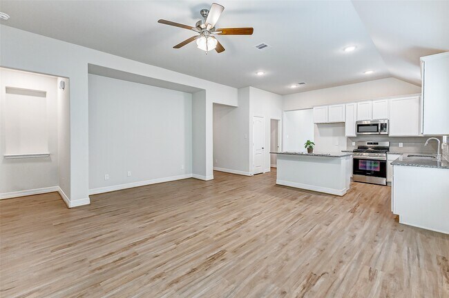 Building Photo - 8443 Red Shiner Wy