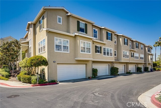 Building Photo - 6257 Pacific Pointe Dr