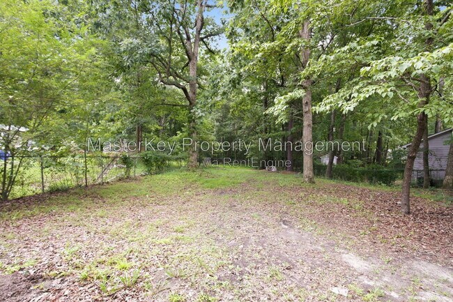 Building Photo - 5017 Walton Hill Rd