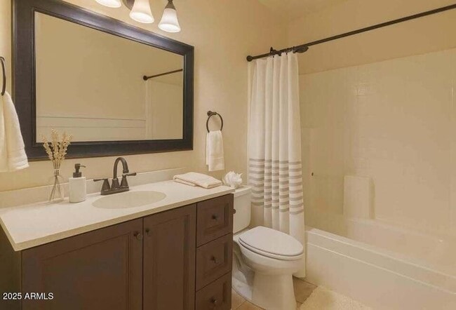 Building Photo - 4030 W Hide Trl