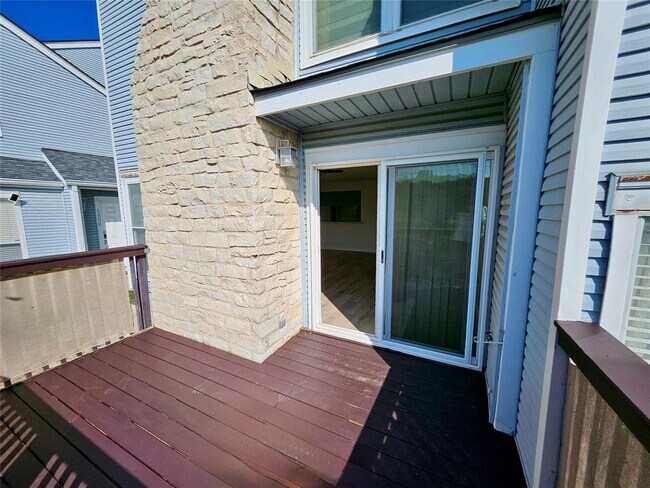 Building Photo - 6806 Old Quarry Ln