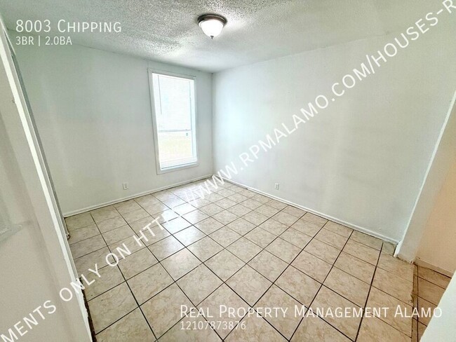 Building Photo - 8003 Chipping-