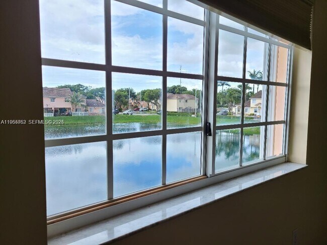 Building Photo - 14273 SW 121st Pl