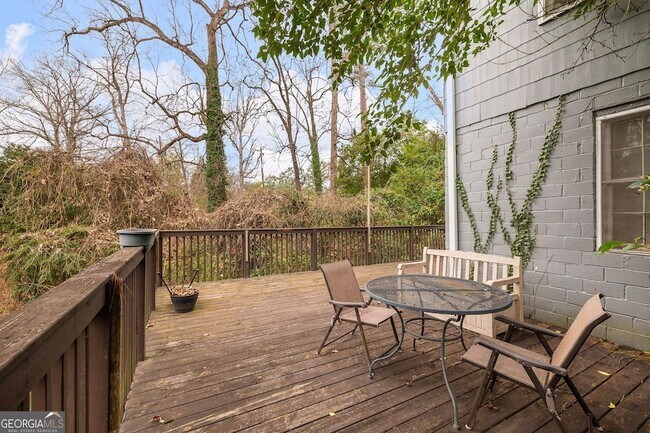 Building Photo - 1911 N Decatur Rd