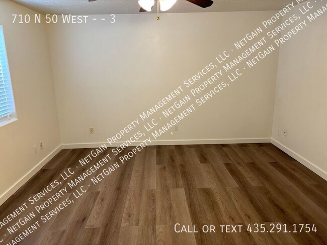 Building Photo - Newly Updated 2 Bedroom Parowan Apartment