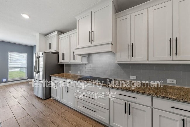 Building Photo - 221 Terramar