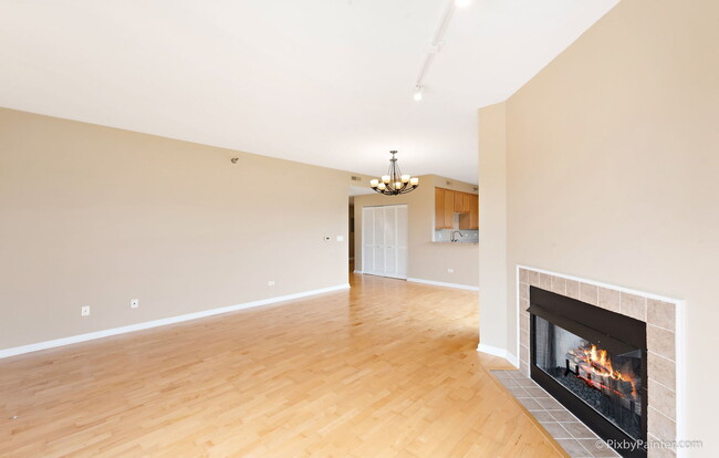 Building Photo - 100 N Hermitage Ave