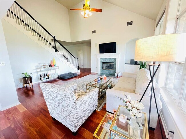 Building Photo - 12720 Oxen Way