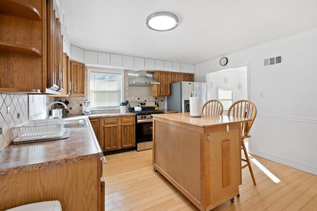 Building Photo - 1315 Washington St