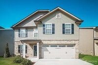 Building Photo - 4676 Midstream Crossing Dr