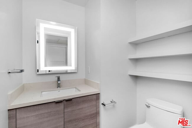 Building Photo - 3632 Keystone Av