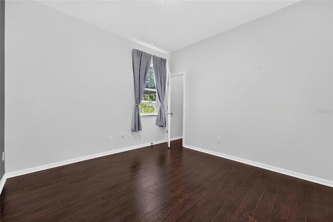 Building Photo - 2260 Pickford Cir