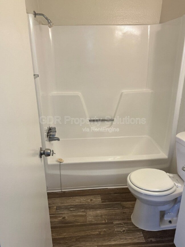 Building Photo - 3505 Tyson Pl NE