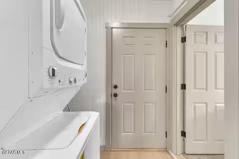 Building Photo - 2723 Grant Ave